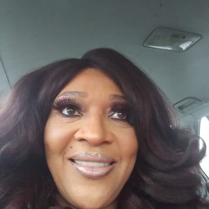 Meet your Posher, Carlene